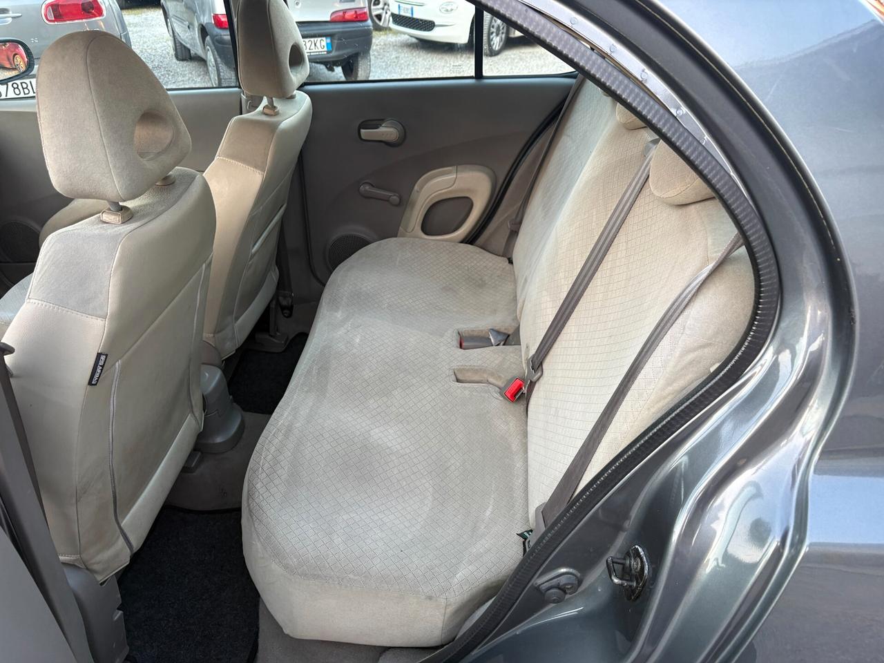 Nissan Micra 1.2 Metano -Cambio Automatico -5porte