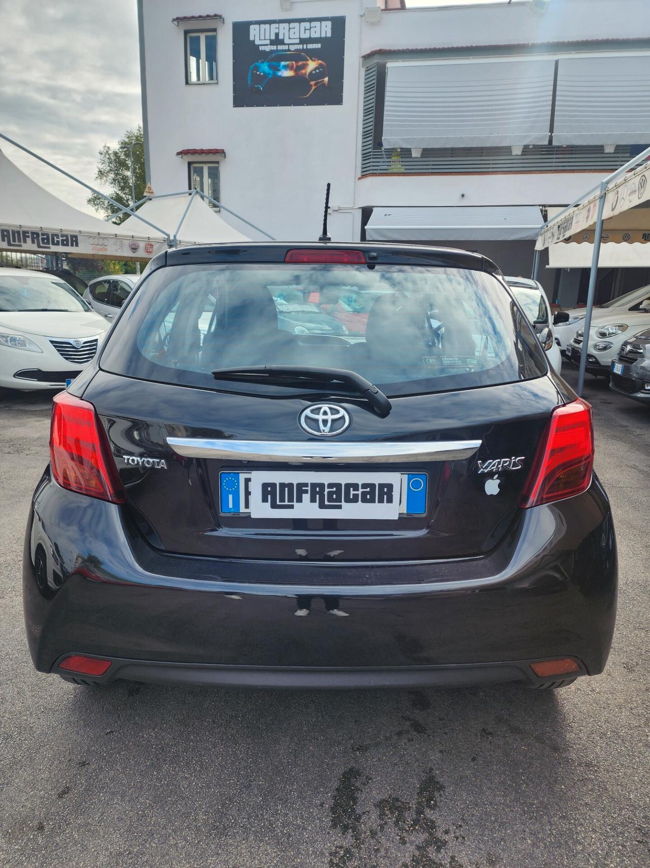 Toyota Yaris 1.4 D-4D 5 porte Lounge - 2017