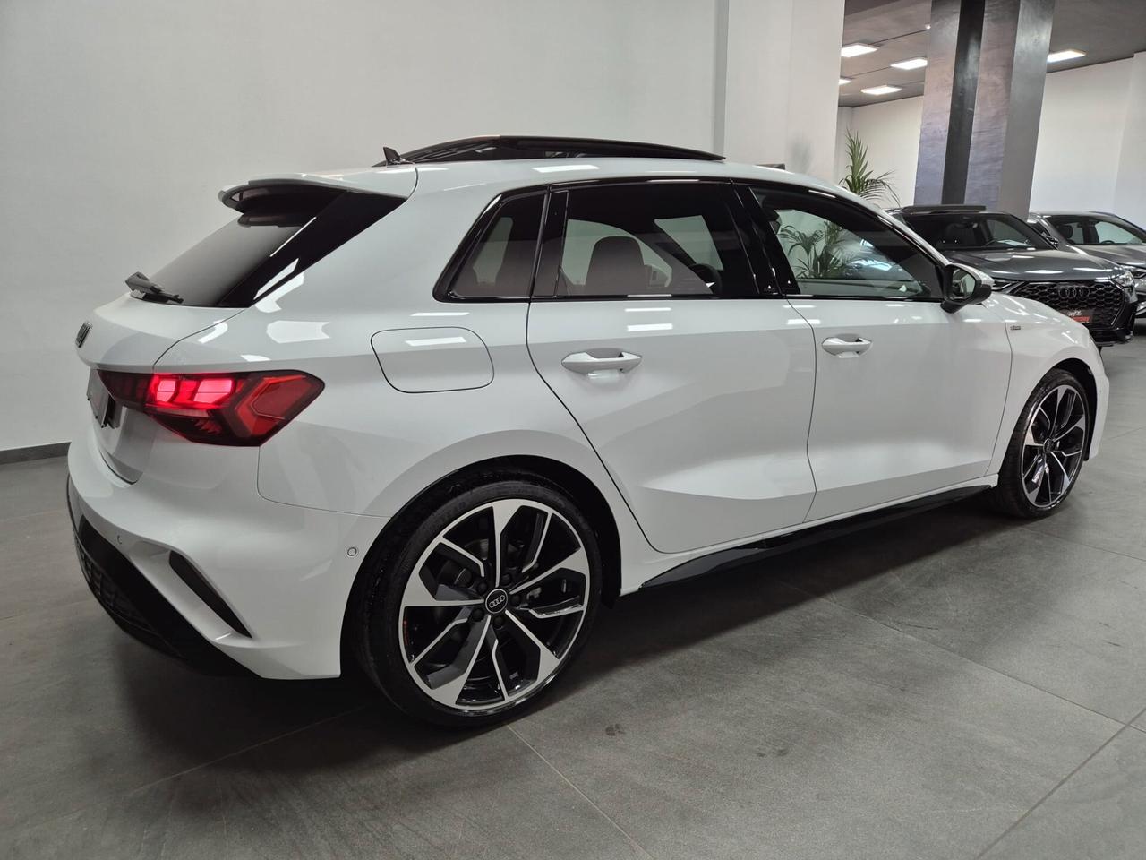 Audi A3 SPORTBACK 35 TDI S tronic S-line edition