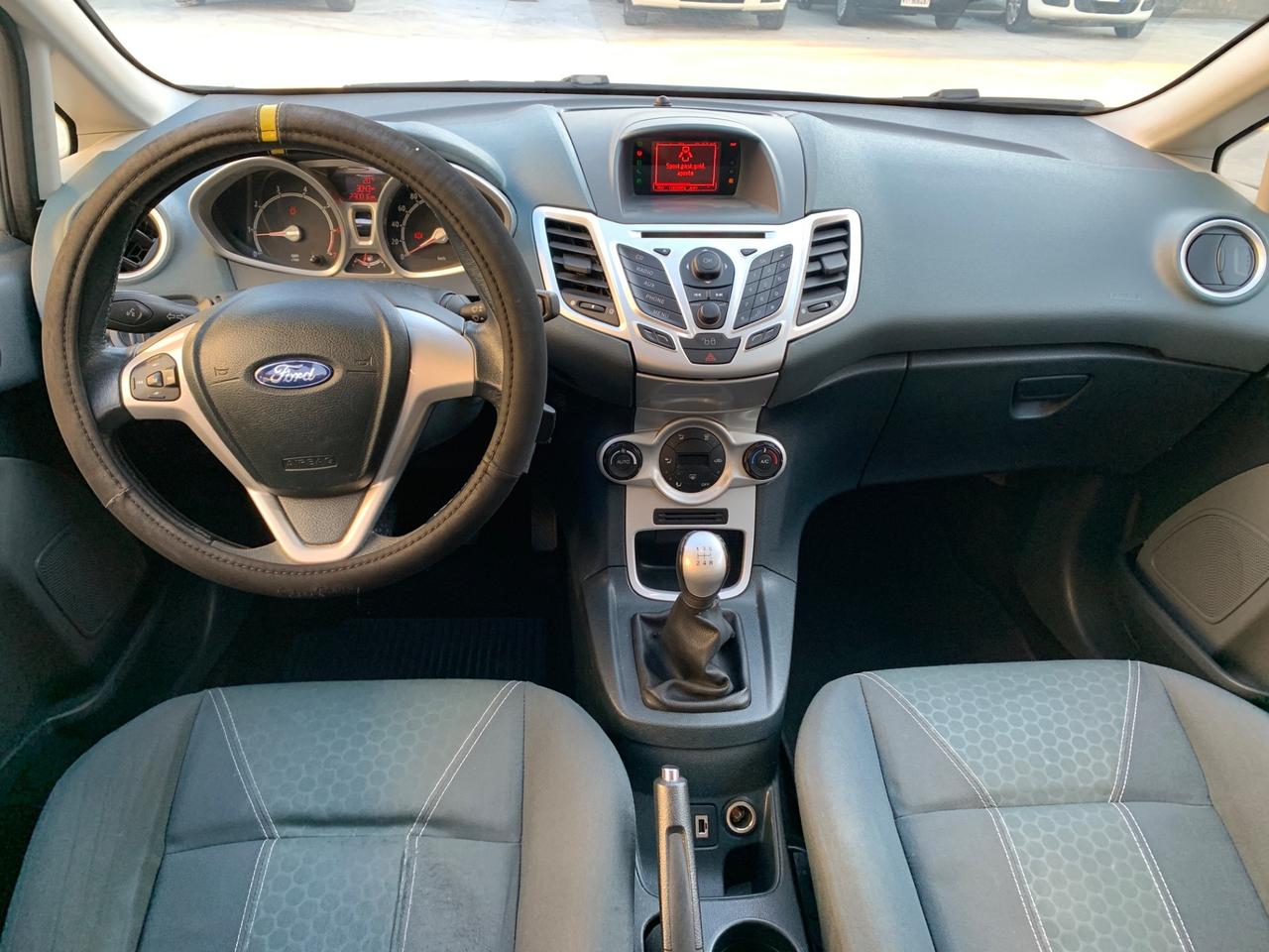 Ford Fiesta 1.2 82 CV 5 porte
