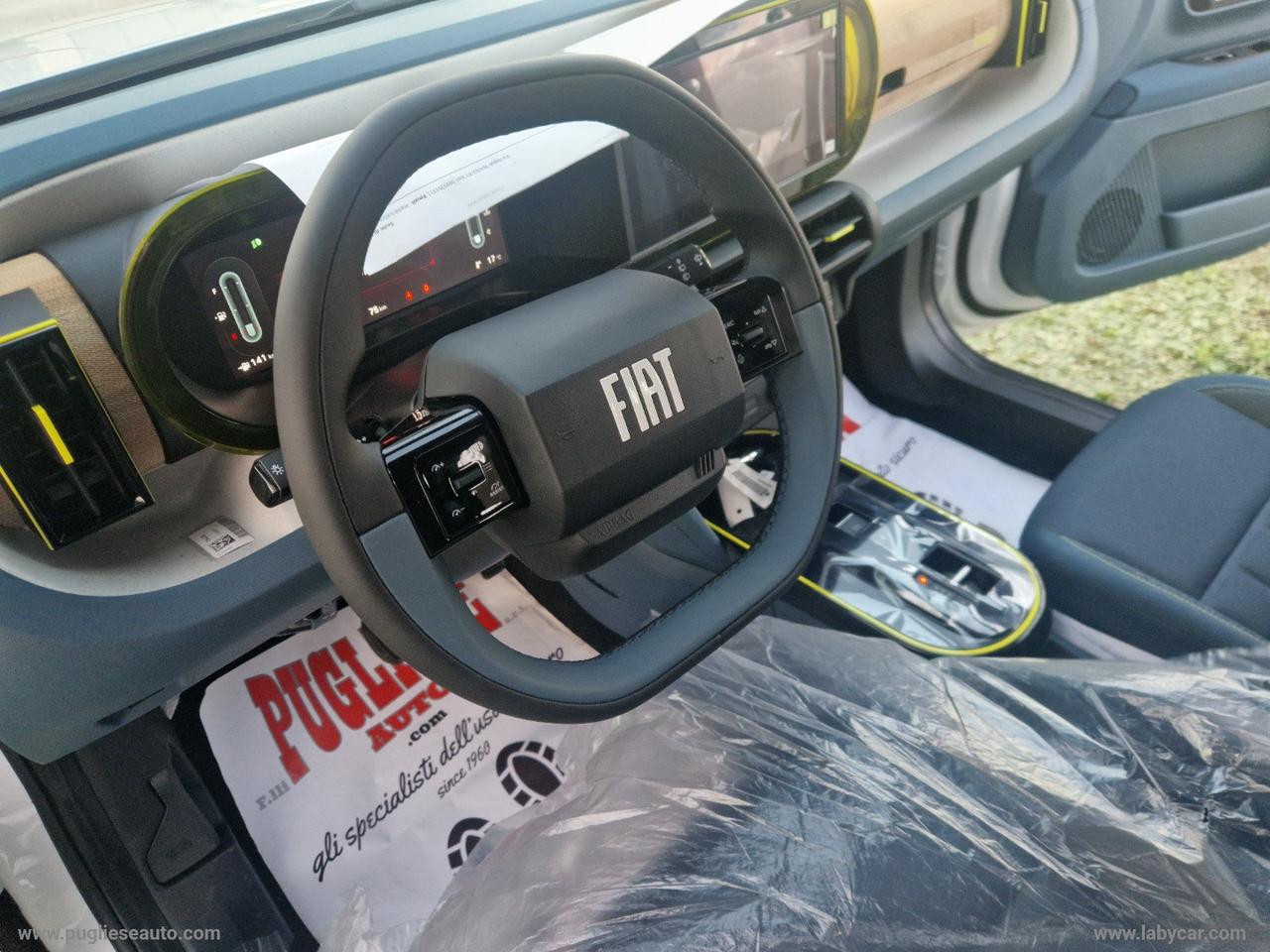FIAT Grande Panda 1.2 S&S Hybrid La Prima
