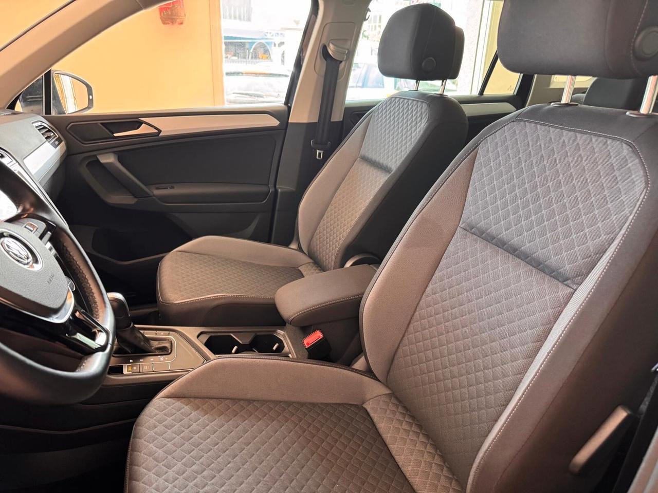 Volkswagen Tiguan 2.0 TDI SCR DSG Business BlueMotion Technology