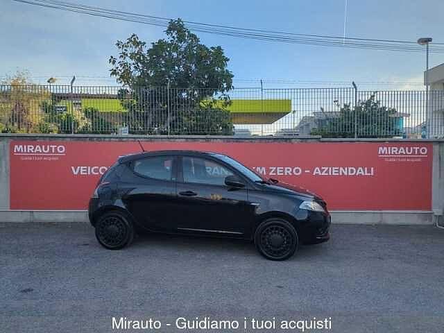 Lancia Ypsilon Ypsilon 1.2 69 CV 5 porte S&S Platinum