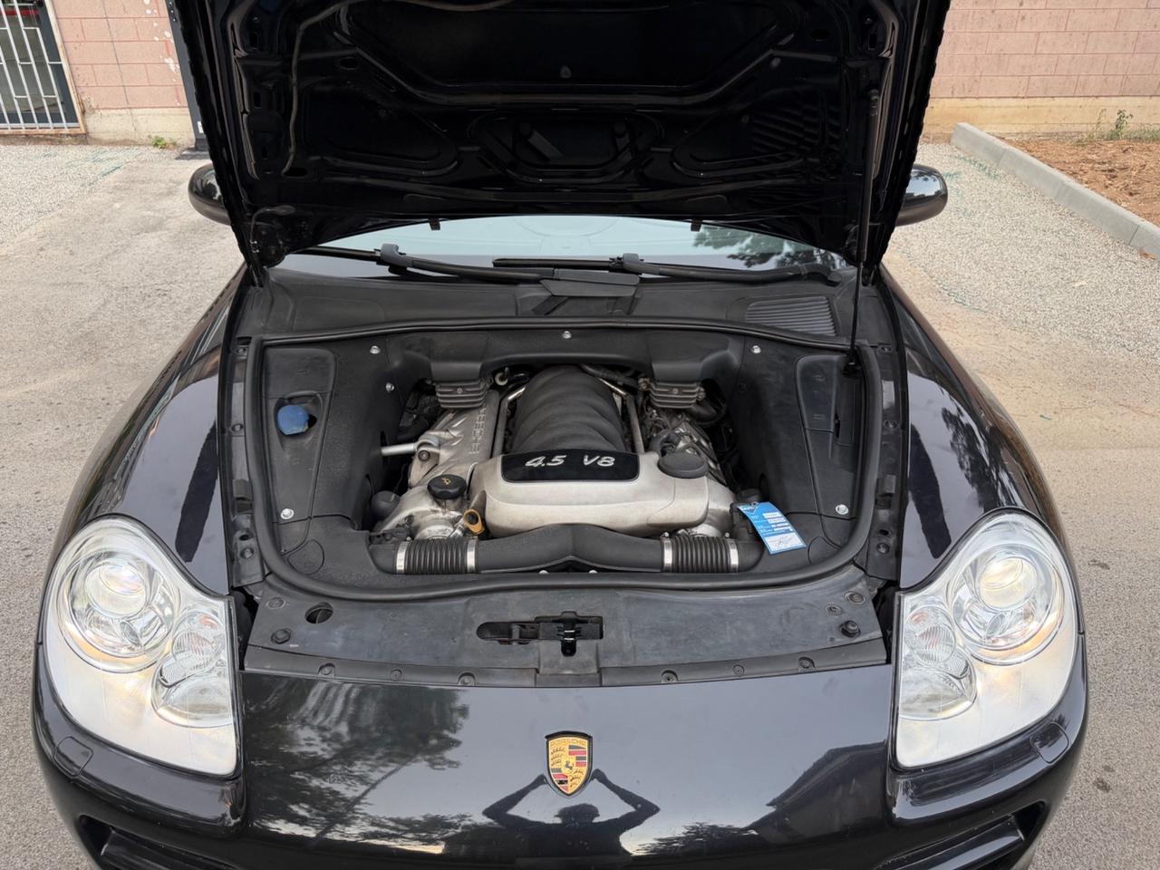 Porsche Cayenne 4.5 cat S