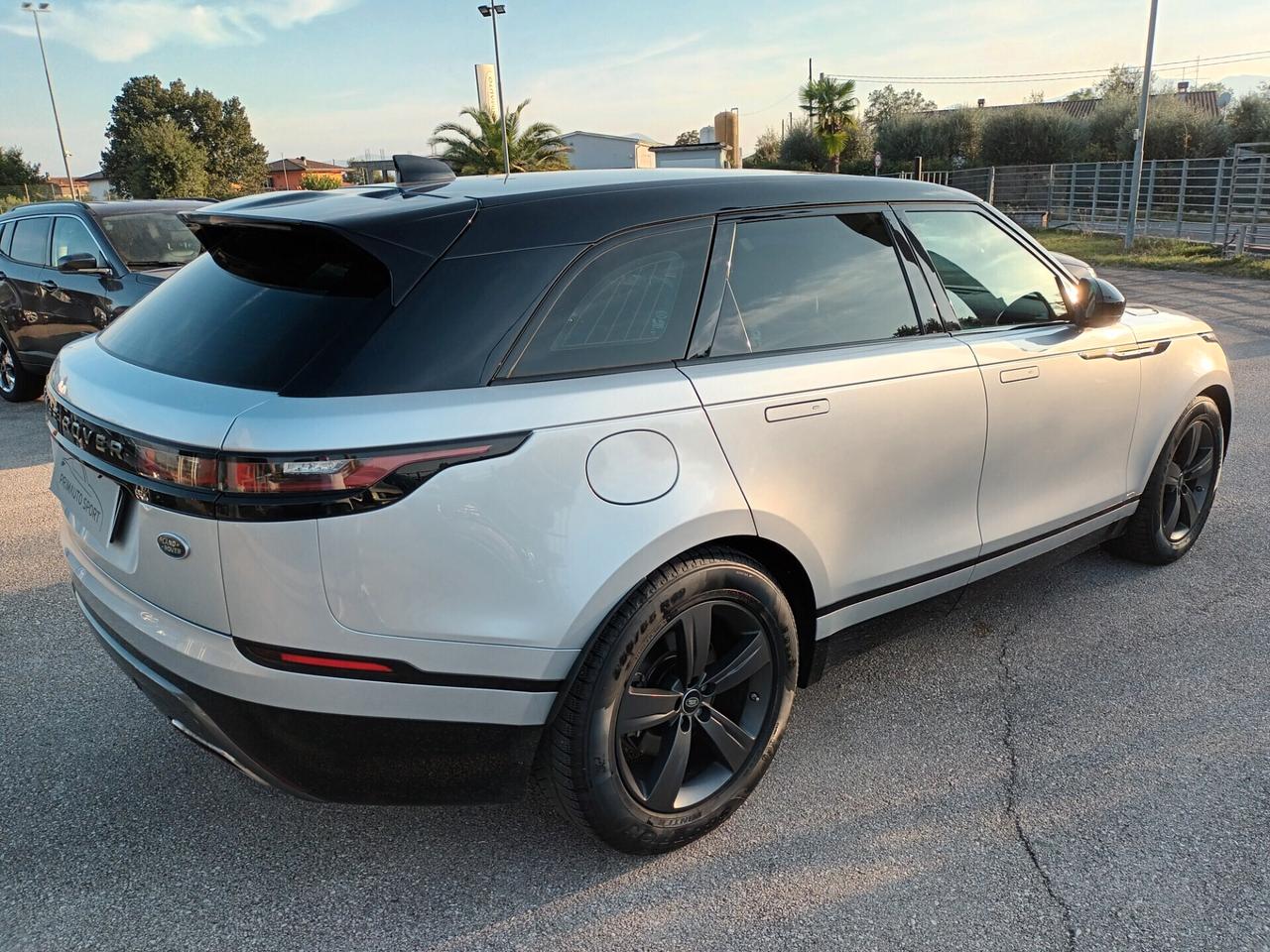 Land Rover Range Rover Velar 300CV R-DYNAMIC BELLISSIMA AFFARE!