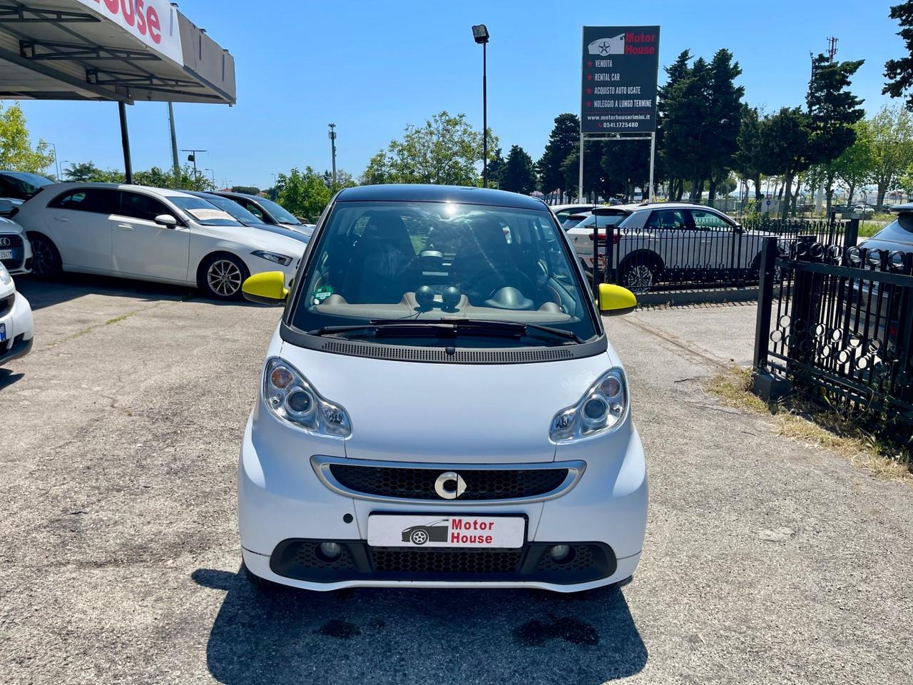 Smart ForTwo 1000 52 kW MHD coupé Urbanrunner