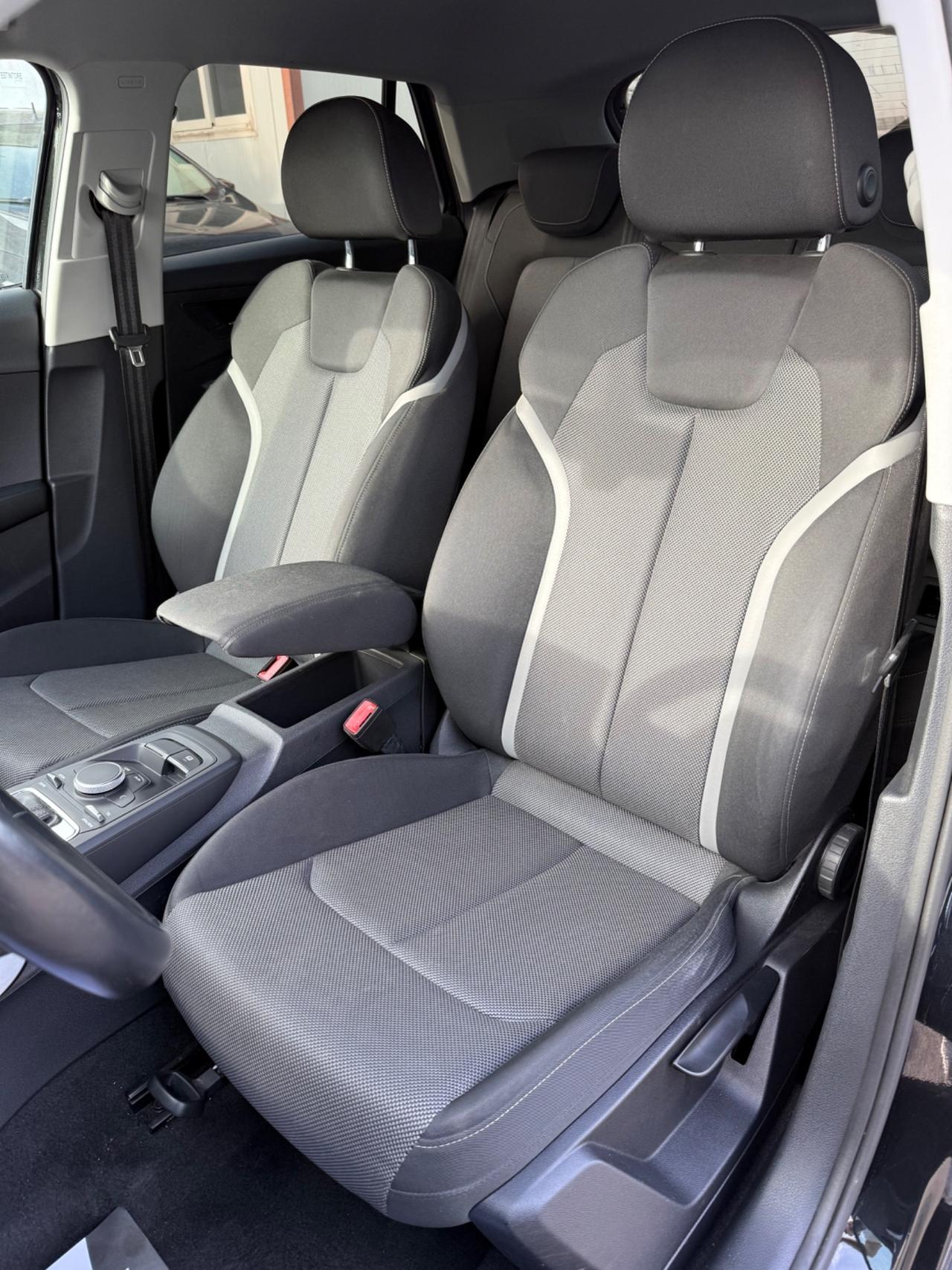 Audi Q2 30 TDI Business Design