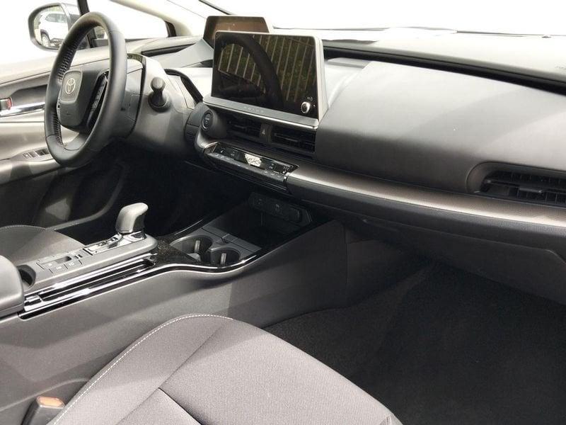Toyota Prius Plug-in Hybrid Lounge
