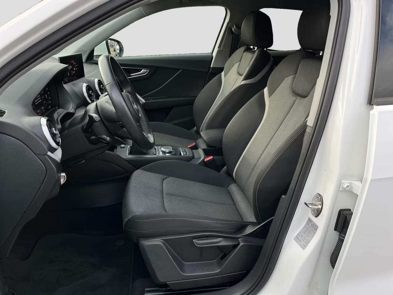 Audi Q2 30 TFSI S line Edition