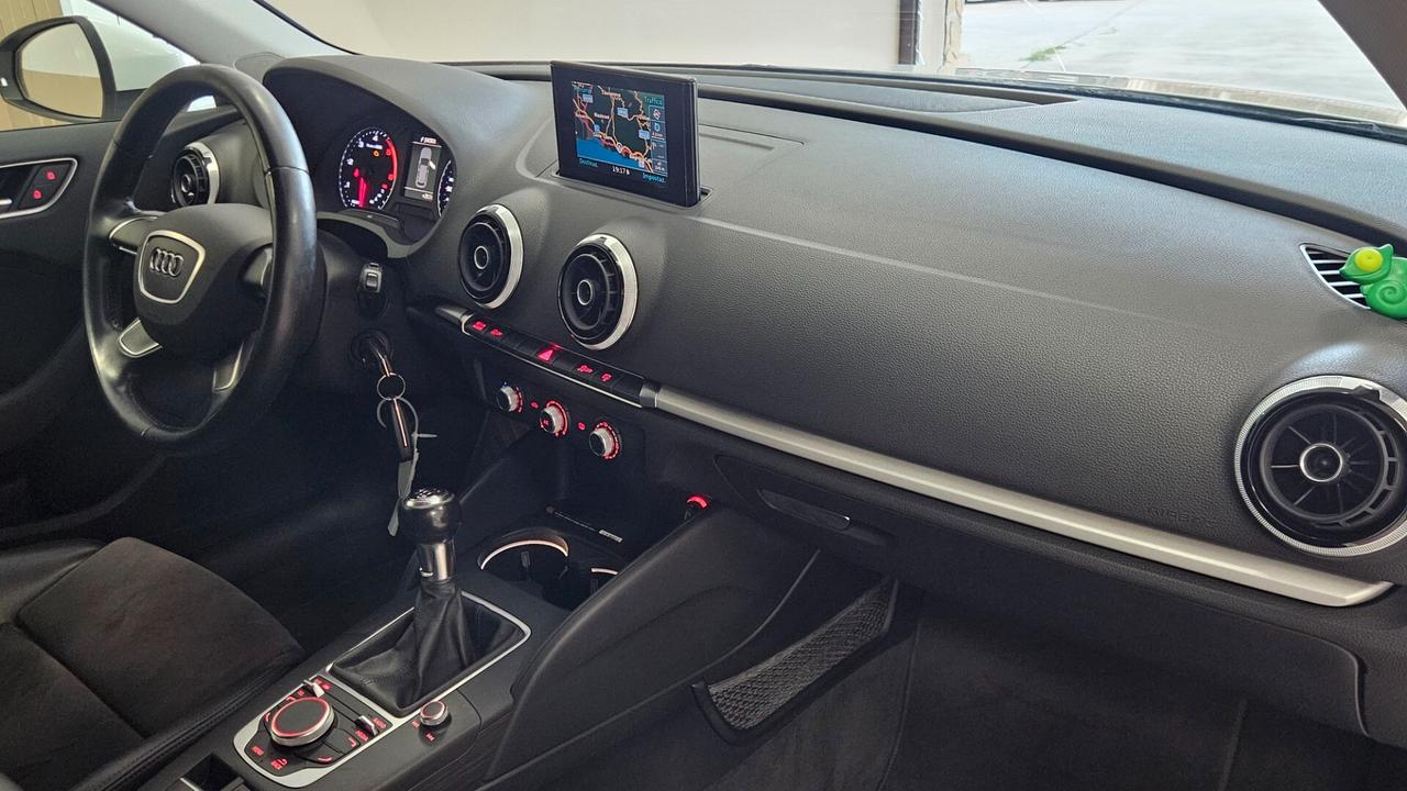 Audi A3 1.6 TDI clean diesel Ambition