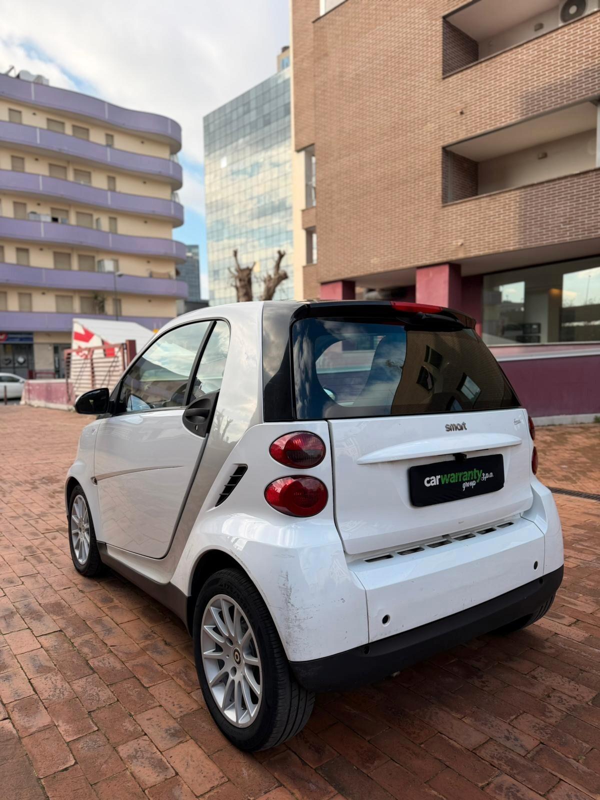 Smart ForTwo II 2007 0.8 cdi Pulse 45cv