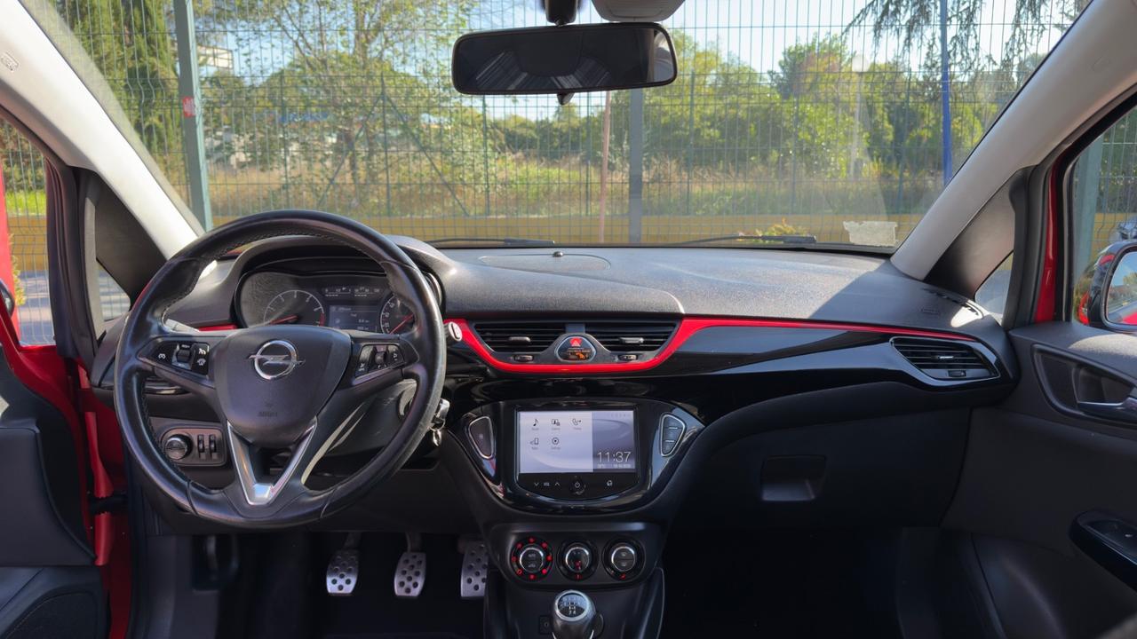 Opel Corsa 1.4 90CV Coupé b-Color 2015