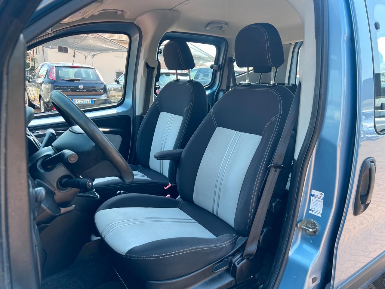 Fiat Qubo 1.3 MJT 75 CV Trekking