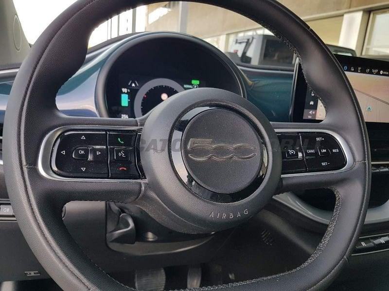 FIAT 500 500e 3+1 42 kWh Icon