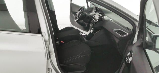 PEUGEOT 208 PureTech 82 5 porte Allure