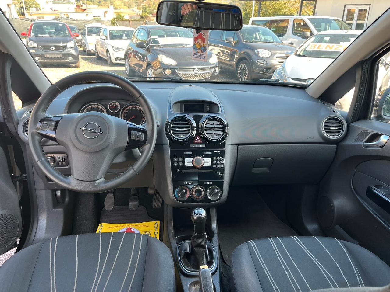 Opel Corsa 1.2 3 porte Club