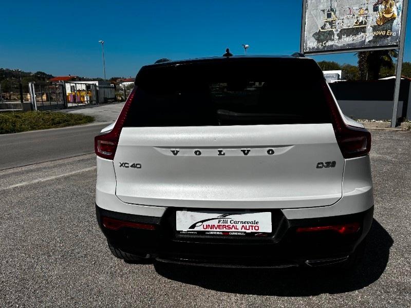 VOLVO XC40 (2017-->) XC40 D3 Geartronic R-design