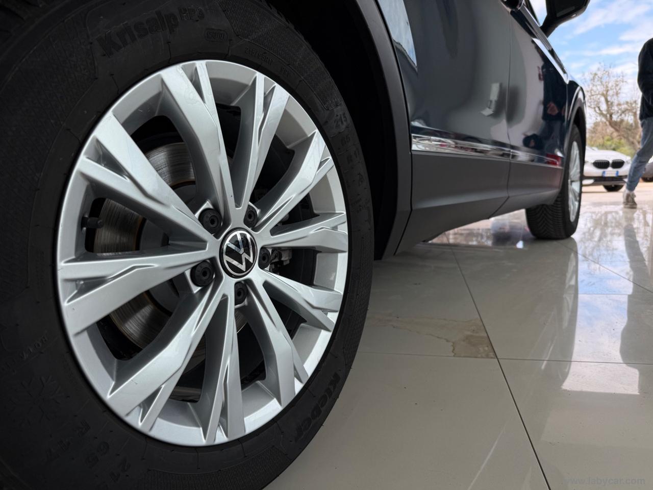 VOLKSWAGEN Tiguan 2.0 TDI 150CV SCR DSG Life