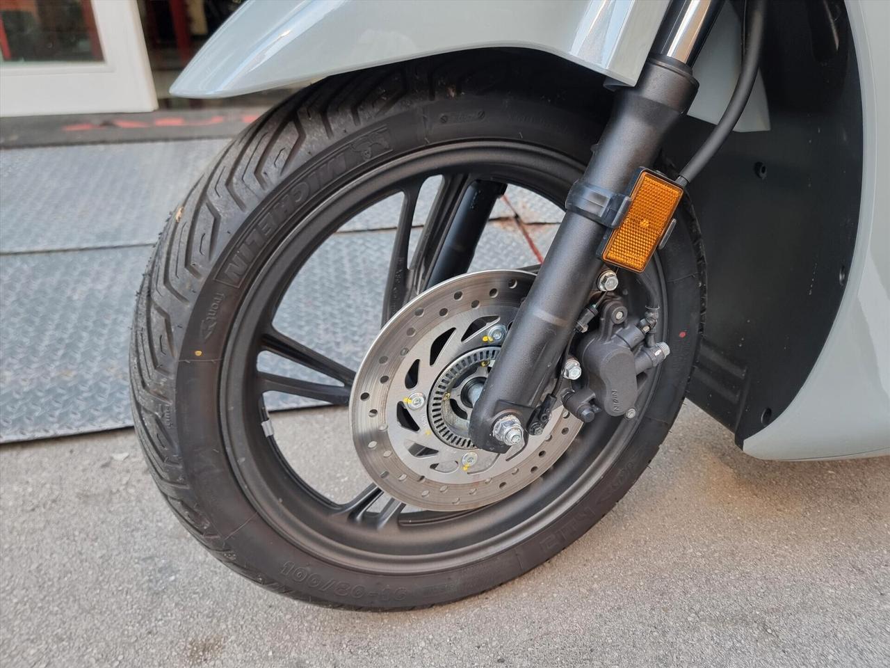 NEW Honda SH 125 UNICO PROPRIETRAIO