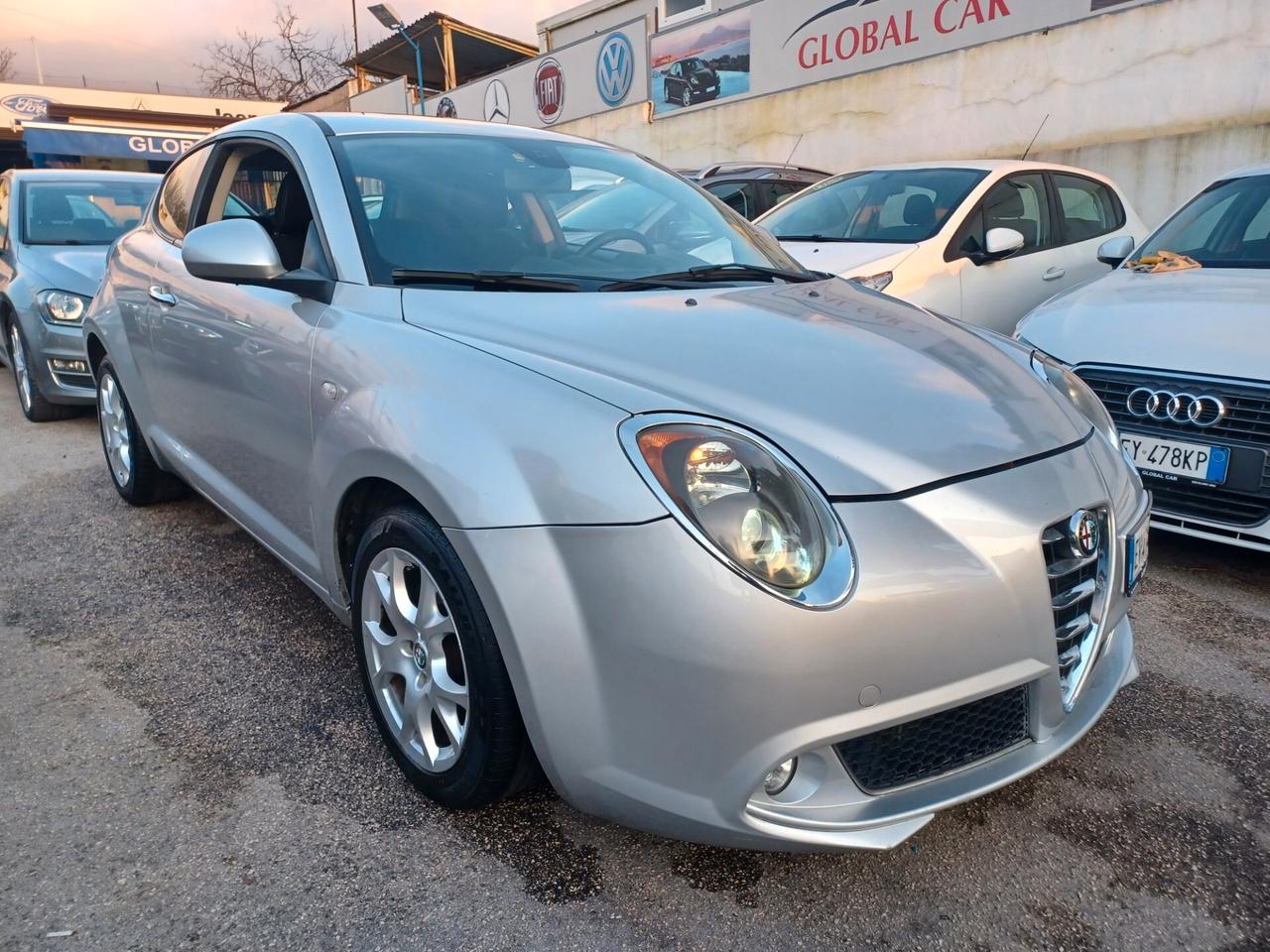 Alfa Romeo MiTo 1.3 JTDm DISTINCTIVE 2014