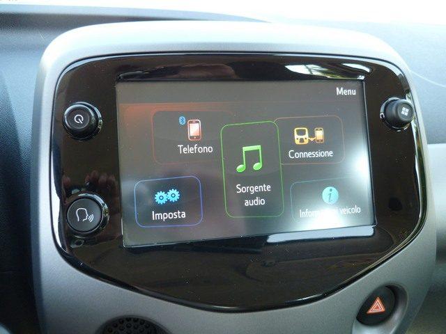 TOYOTA Aygo 1.0 VVT-i 72 CV 5 porte x-business