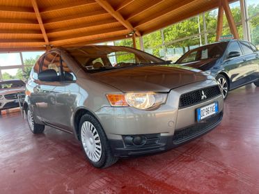 Mitsubishi Colt 1.1 12V 3p.GPL Special Action Model