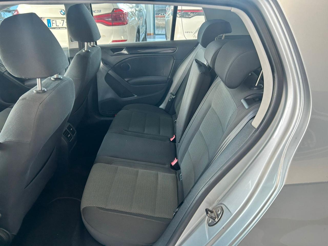 Volkswagen Golf 6 1.6 TDI 2010