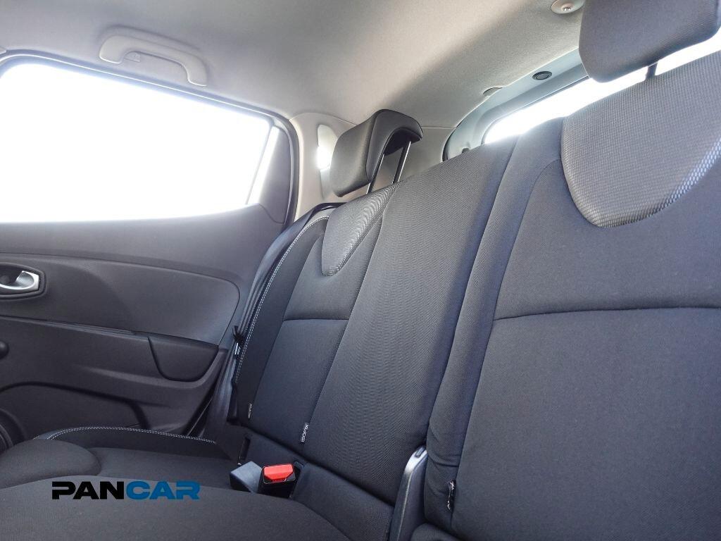 Renault Clio 1.2 75CV 5 porte Zen