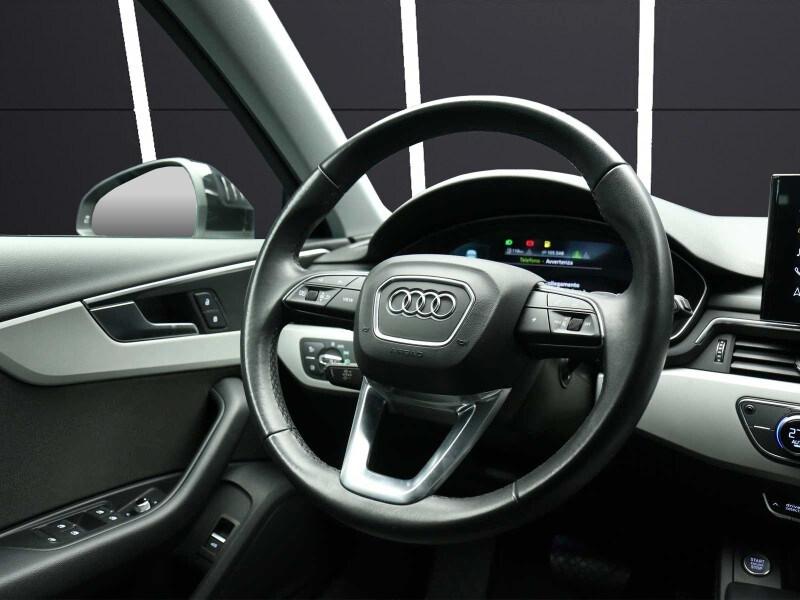 AUDI A4 5ª serie A4 Avant 30 TDI/136 CV S tron...