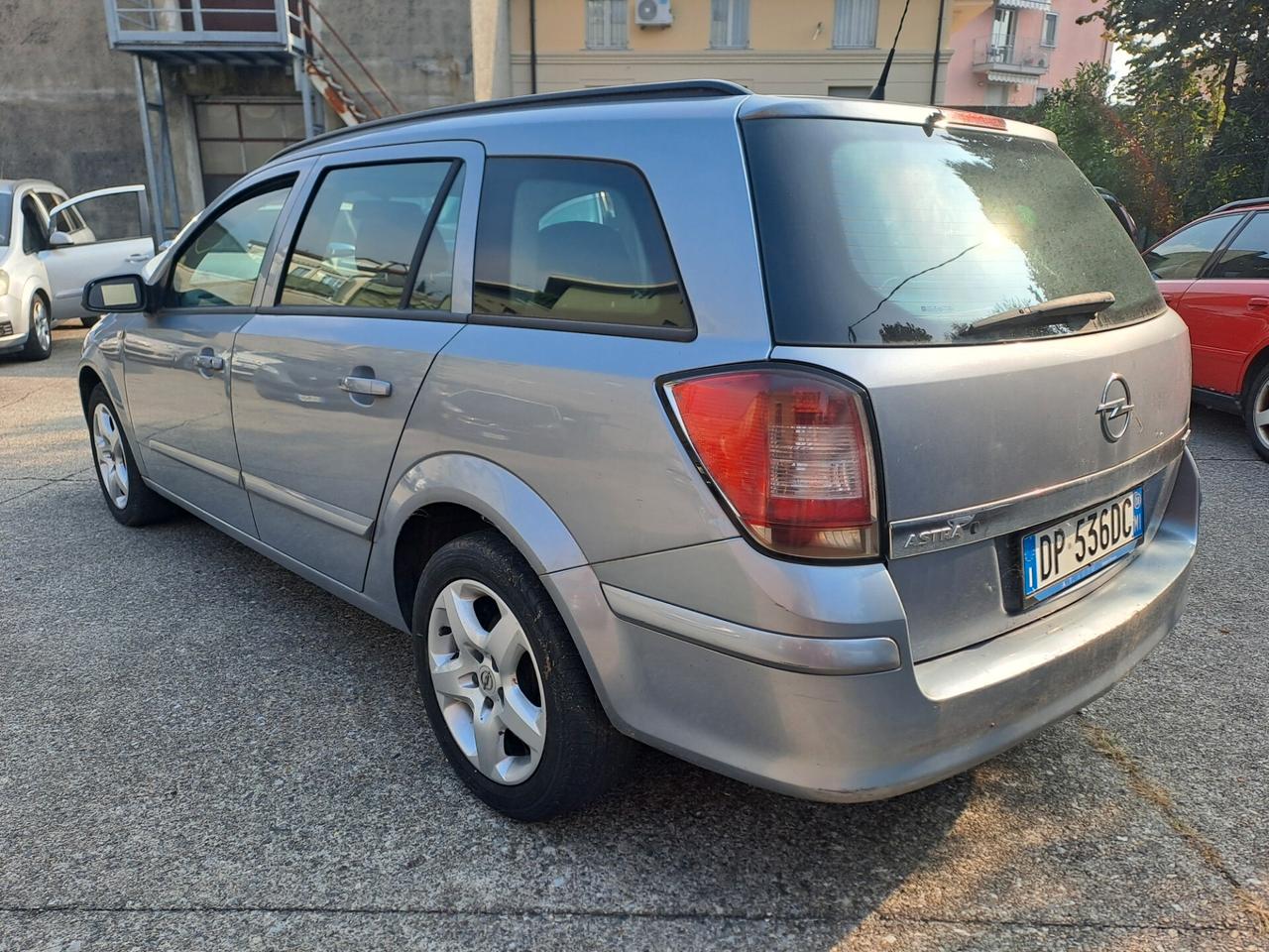 OPEL ASTRA 1.7 CDTI DIESEL *OK NEOPATENTATI*