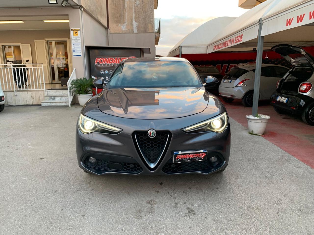 Alfa Romeo Stelvio 2.2 Turbodiesel 160 CV AT8 RWD Business