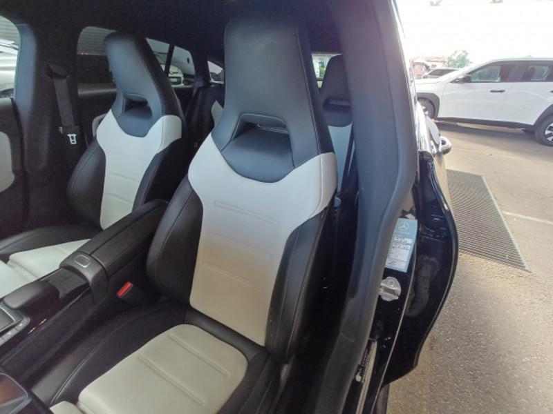 MERCEDES-BENZ CLA 180 Automatic Premium SHOOTING BRAKE