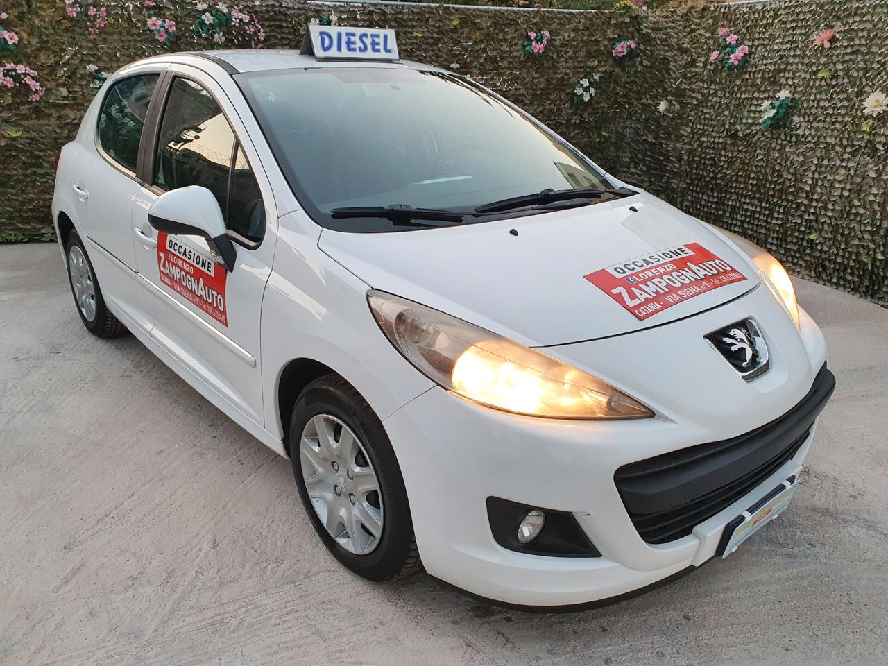 Peugeot 207 1.4 HDi 70CV X NEOPATENTATI MOTORE NUOVO ZAMPOGNAUTO CATANIA