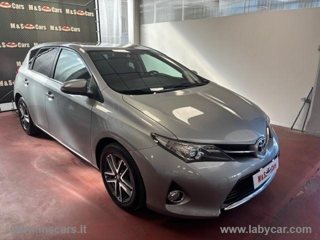 TOYOTA Auris 1.3 Active