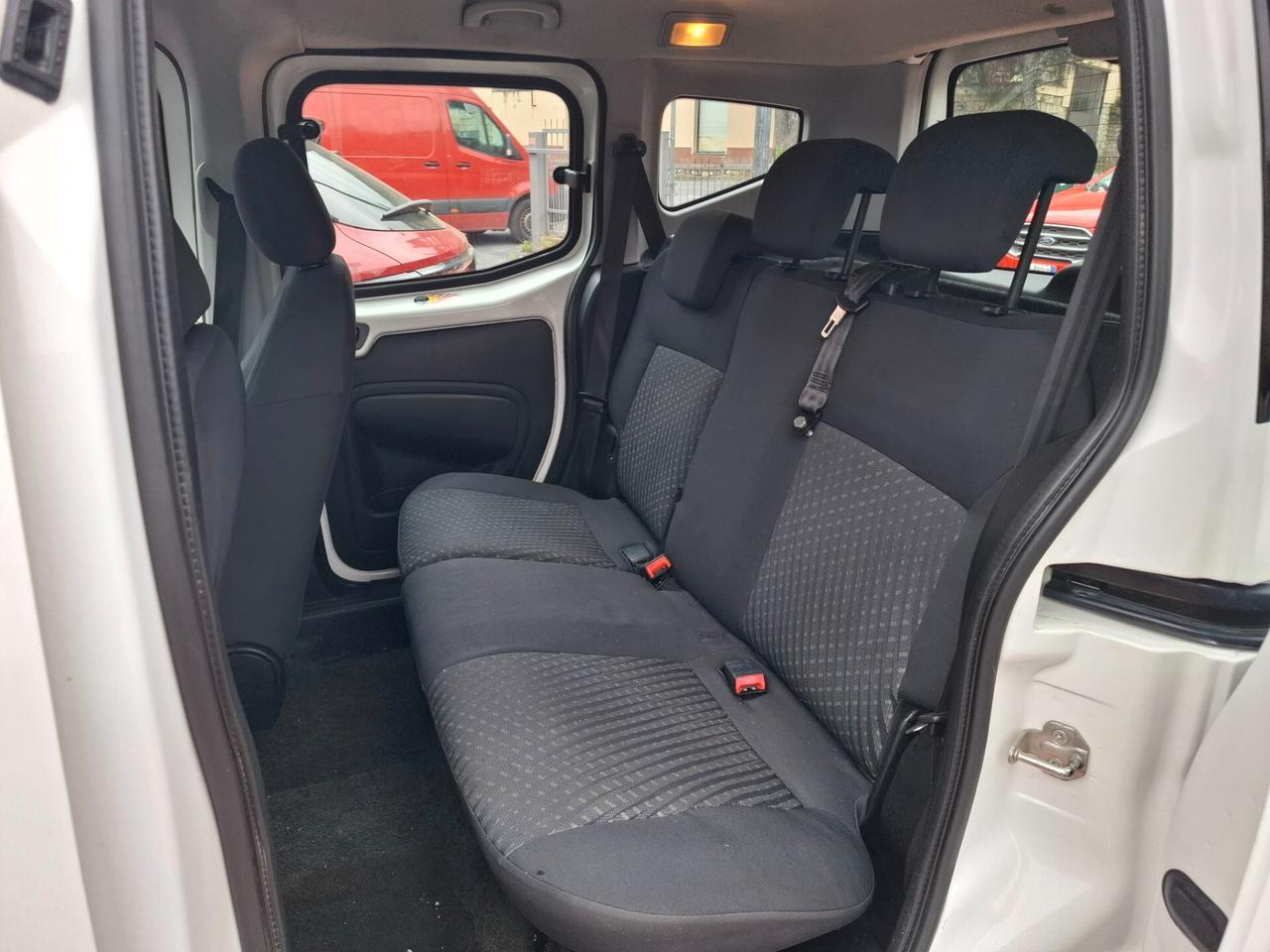 Peugeot Bipper Tepee 1.3 HDi 75 FAP Family