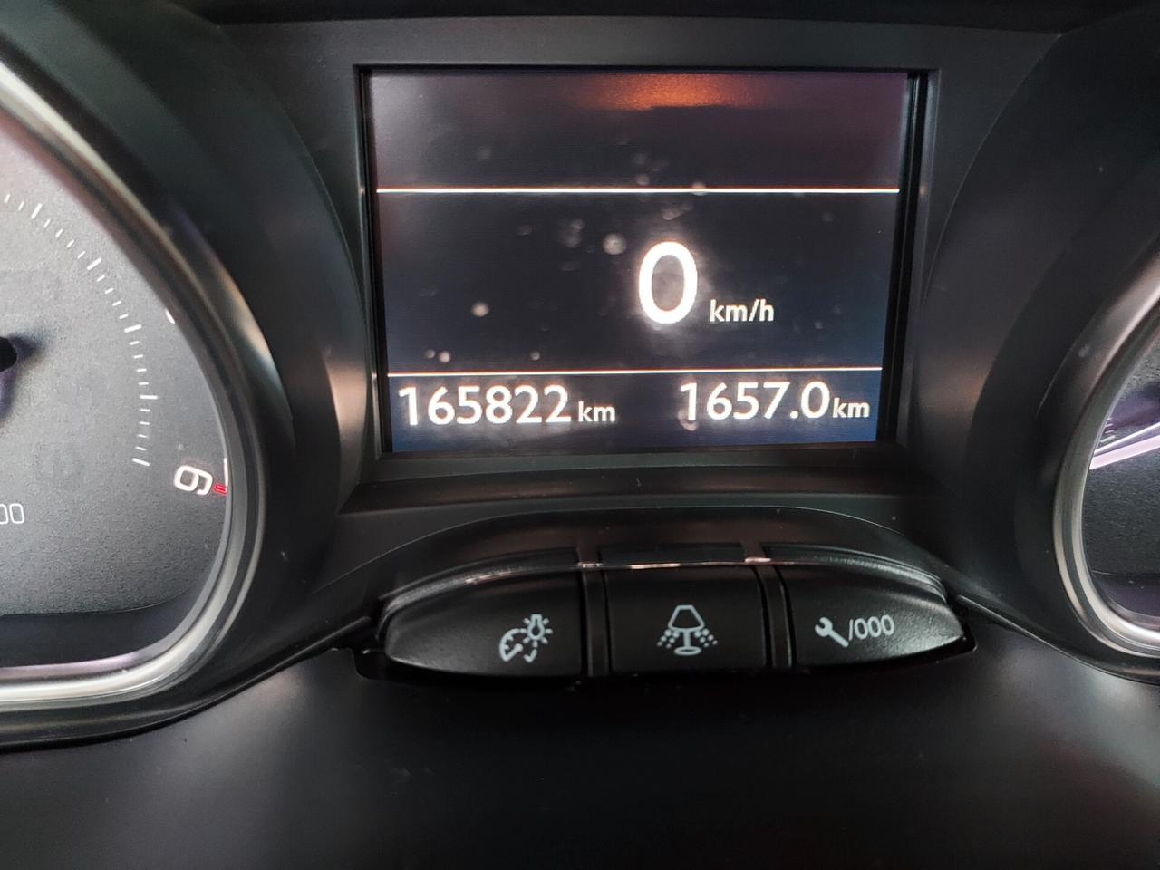 Peugeot 2008 BlueHDi 120 S&S Allure