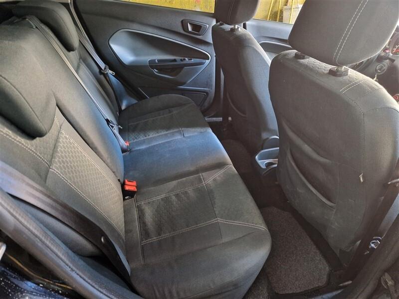 Ford Fiesta 1.4 5 porte Bz.- GPL Titanium