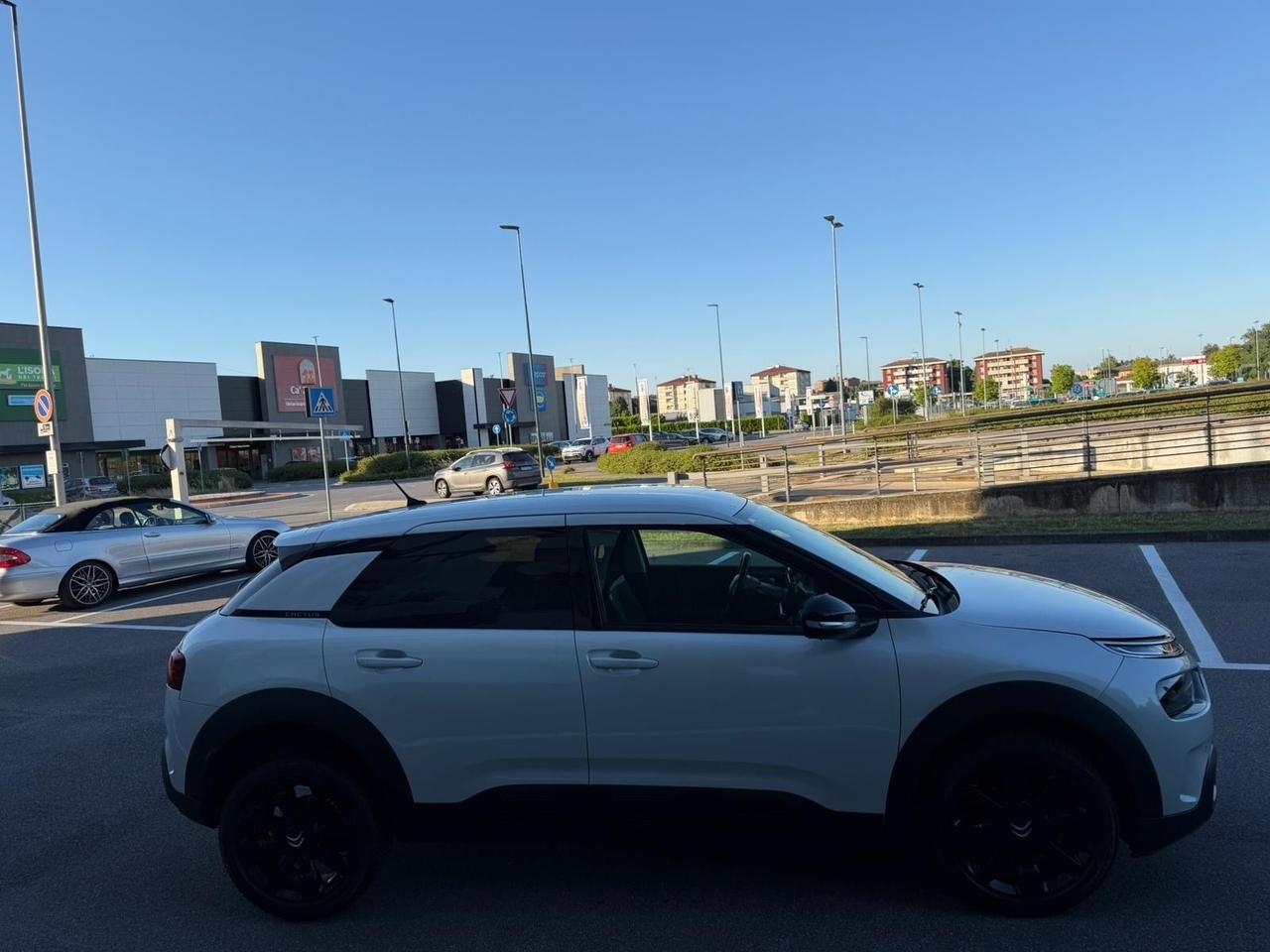 Citroen C4 Cactus BlueHDi 100 S&S Shine