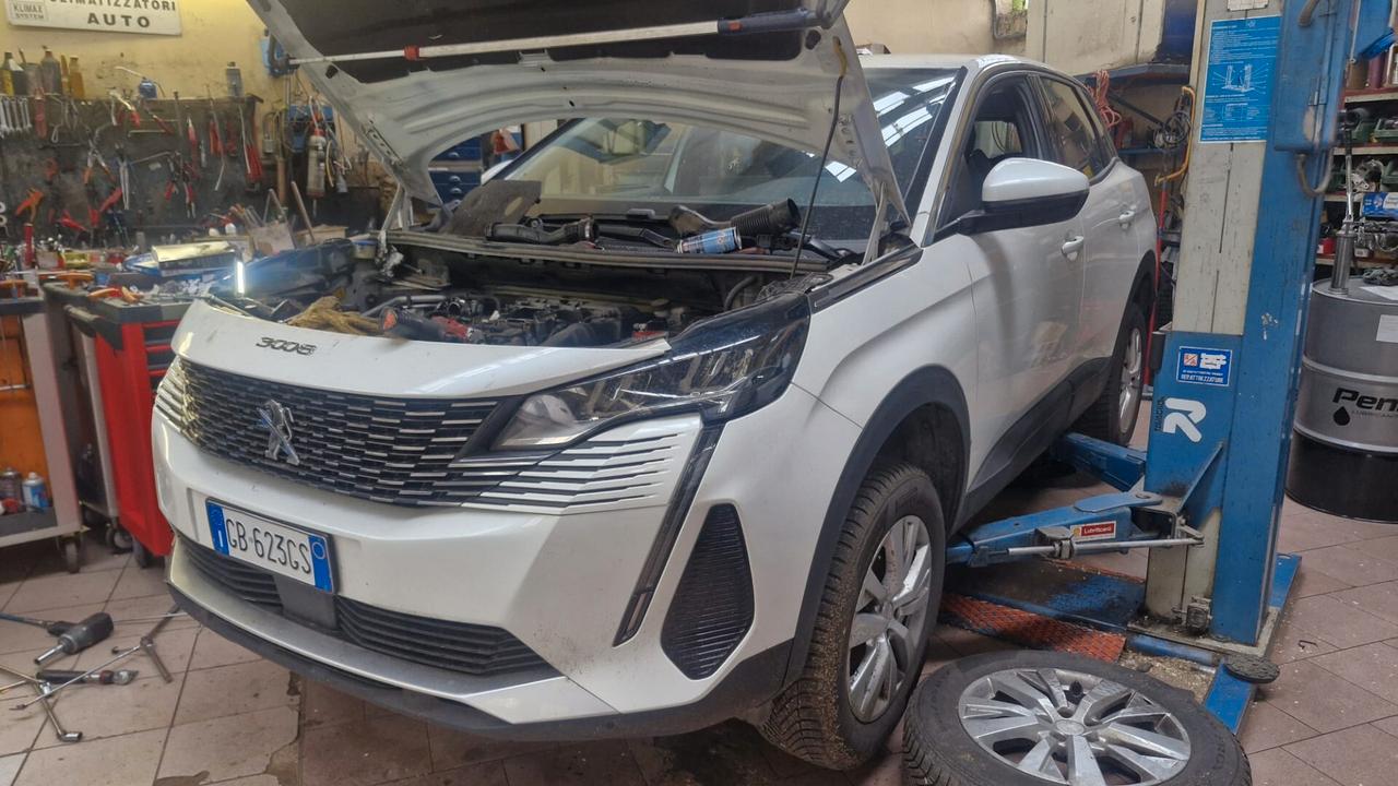 Peugeot 3008 BlueHDi 130 S&S Allure