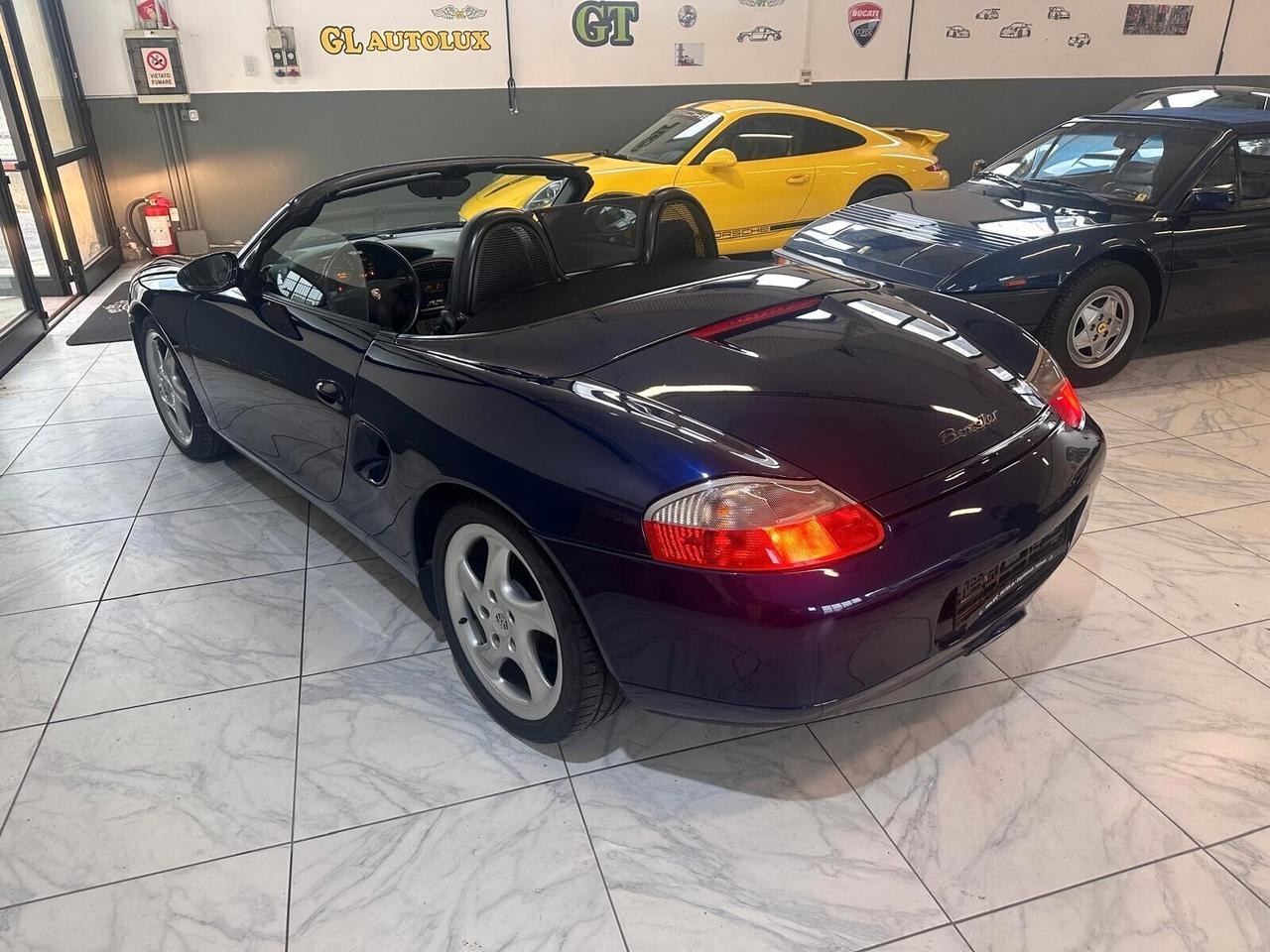 Porsche Boxster 2.7i 24V cat - Permute