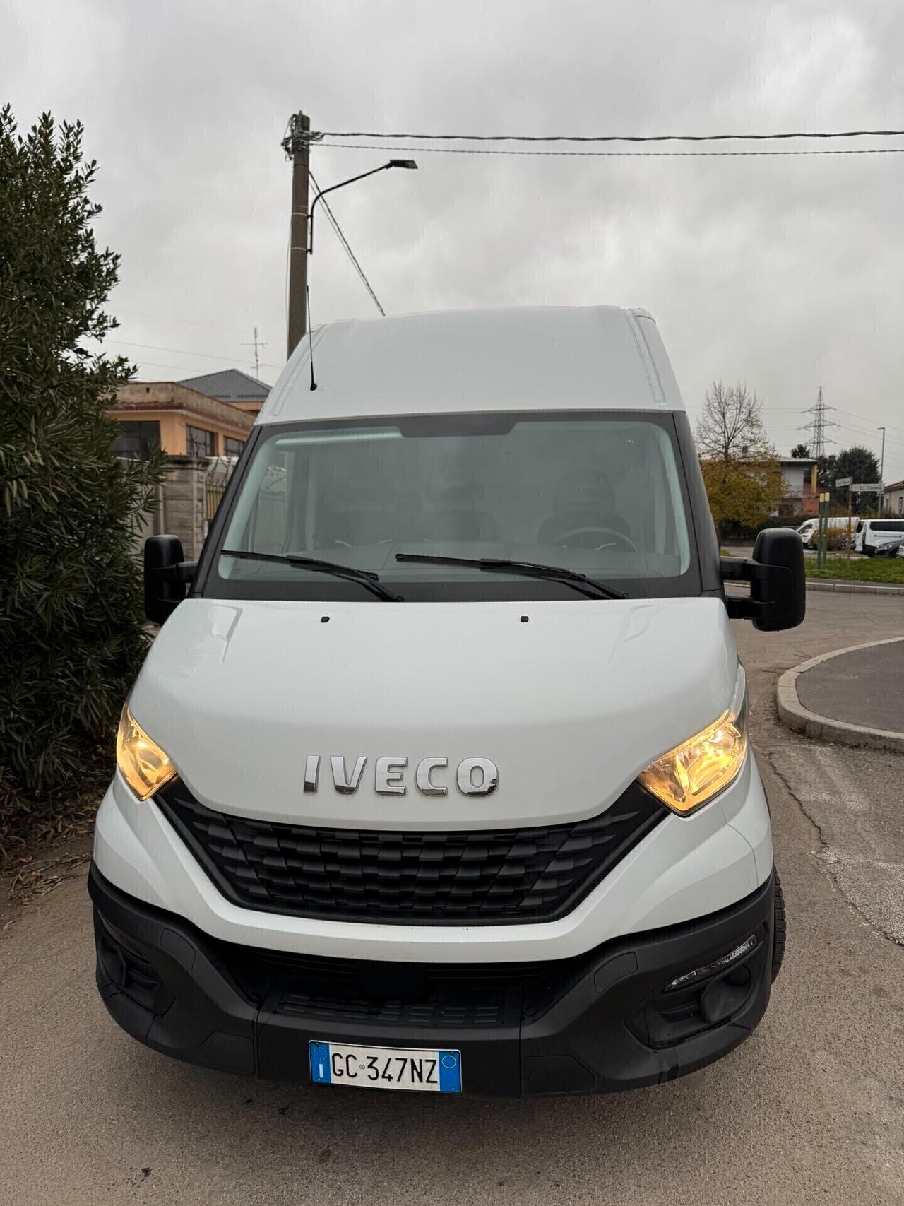 Iveco Daily 35S12V 2.3 HPT NUOVO