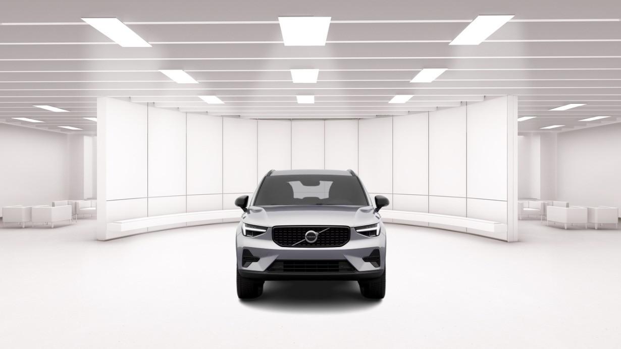 VOLVO Xc40 B3 Mild Hybrid Automatico Ultra Dark