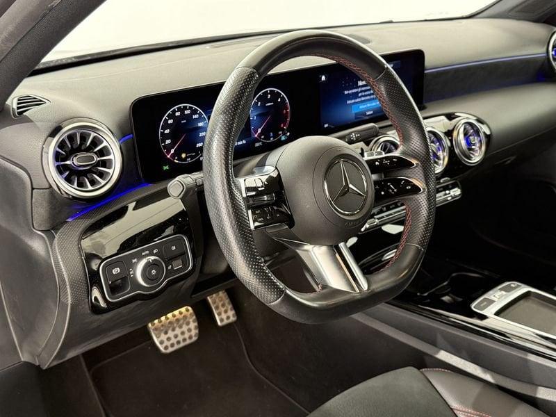 Mercedes-Benz Classe A A 180 d Automatic Premium Plus AMG Line