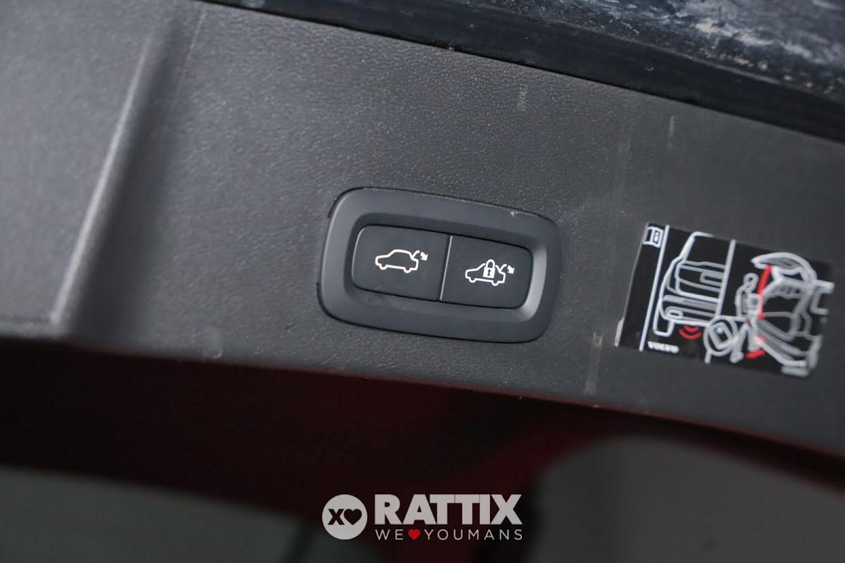 Volvo XC40 1.5 T4 PHEV Inscription Auto