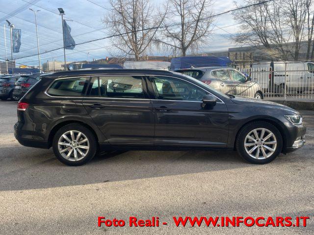 VOLKSWAGEN Passat Variant 1.6 TDI 120 CV DSG Business