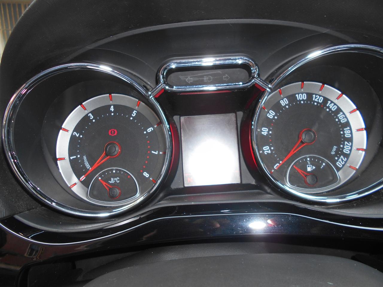 Opel Adam 1.4 87 CV Easytronic Slam