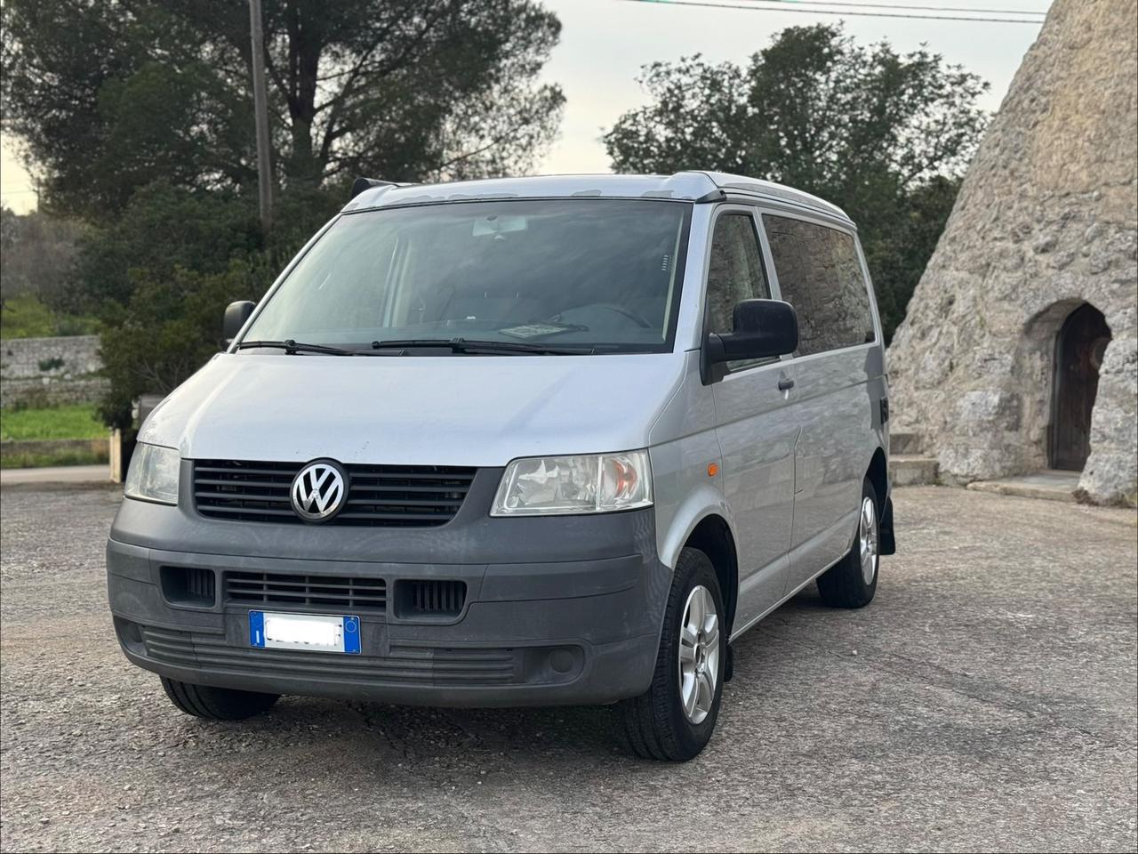 Volkswagen T5 california 2.5TDI 131cv
