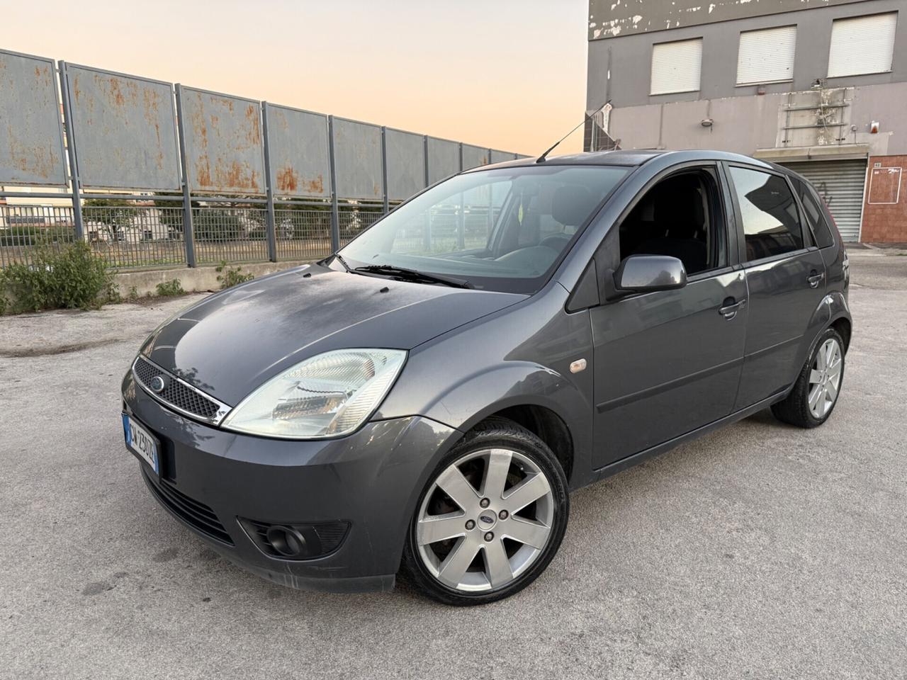 Ford Fiesta 1.6 TDCi 5p. Tecno SuperFull Perfetta