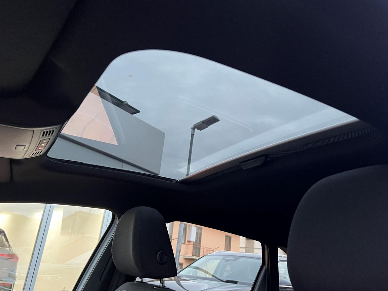 VOLKSWAGEN Taigo 1.0 tsi R-Line Plus 115cv