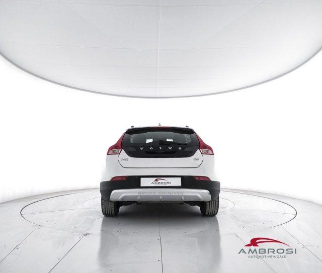 VOLVO V40 Cross Country D2 Business